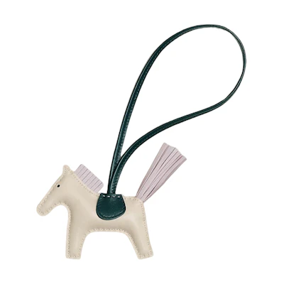 HERMES Rodeo Lambskin Charm - Chalk White Horse-Shaped Unisex Accessory. H064929CADM