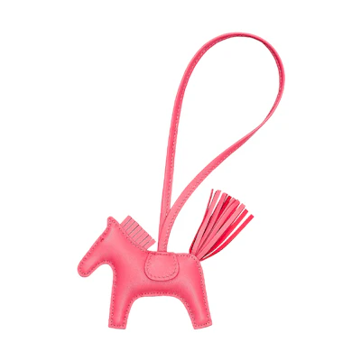 HERMES Rodeo Lambskin Horse Charm PM Pink - Unisex Couple Accessory. H064929CABX
