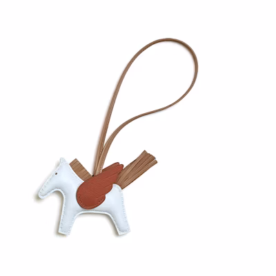 HERMES Rodeo White Leather Charm - Unisex Horse Design Accessory. H083010CAAU