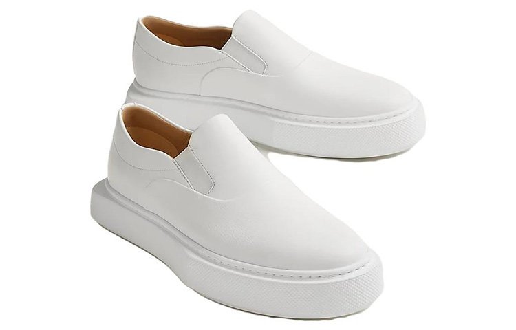 Lookbook 爱马仕白色圆头套脚乐福鞋 H232916Z-H90