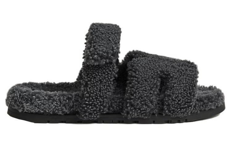 Lookbook HERMES Slip-On 'Black Sheepskin' H222931ZH2G