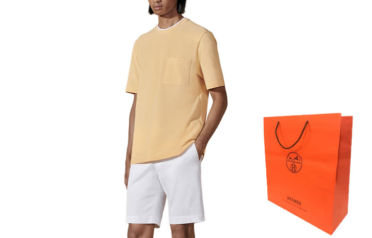 Sizing 에르메스 남성용 솔리드 컬러 라운드넥 포켓 캐주얼 티셔츠. H457980HA0DLA