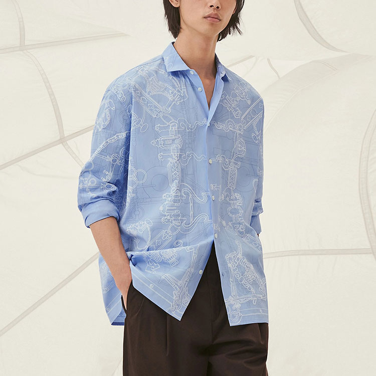 Lookbook HERMES Baju Lengan Panjang Biru Cetakan Penuh Rekaan SS22. H256360HR66