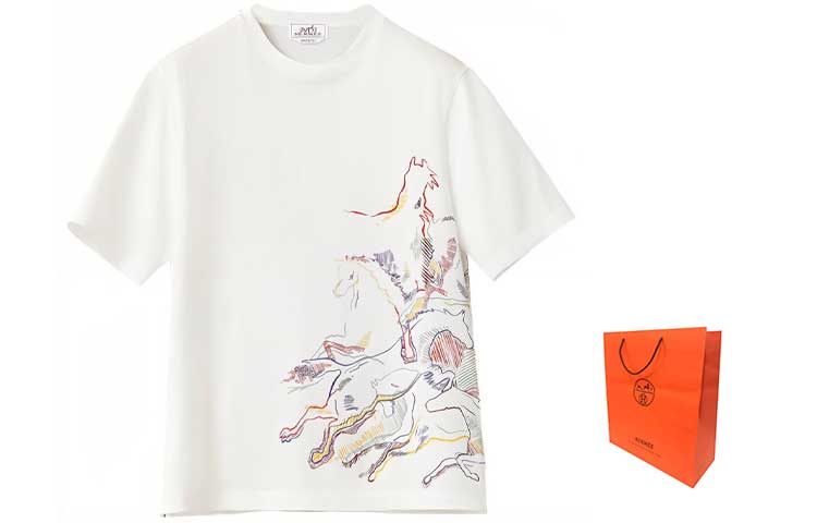 Lookbook HERMES SS22 White  T-Shirt with Horse Print Short Sleeve Crew Neck. H257830HA90