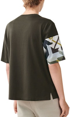 爱马仕 2023春夏款拼色休闲圆领短袖T恤卡其色 H357915HA11 Lookbook 爱马仕 2023春夏款拼色休闲圆领短袖T恤卡其色 H357915HA11