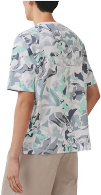 HERMES SS23 Camiseta Casual Cuello Redondo Azul Aqua Claro H357955HA1TLA Lookbook HERMES SS23 Camiseta Casual Cuello Redondo Azul Aqua Claro H357955HA1TLA