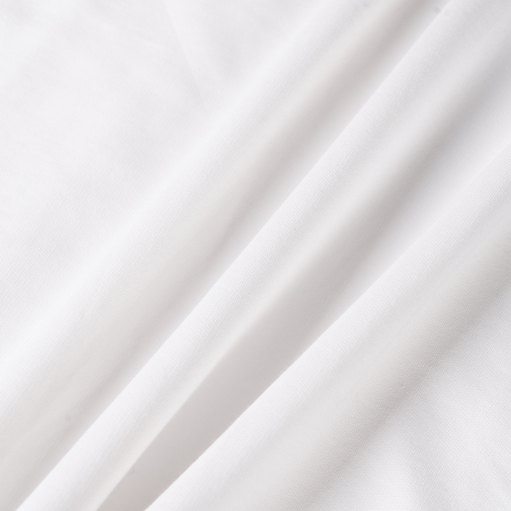 Shop HERMES SS23 Camiseta Blanca Cuello Redondo Manga Corta de Cuero Liso. H367940HA90