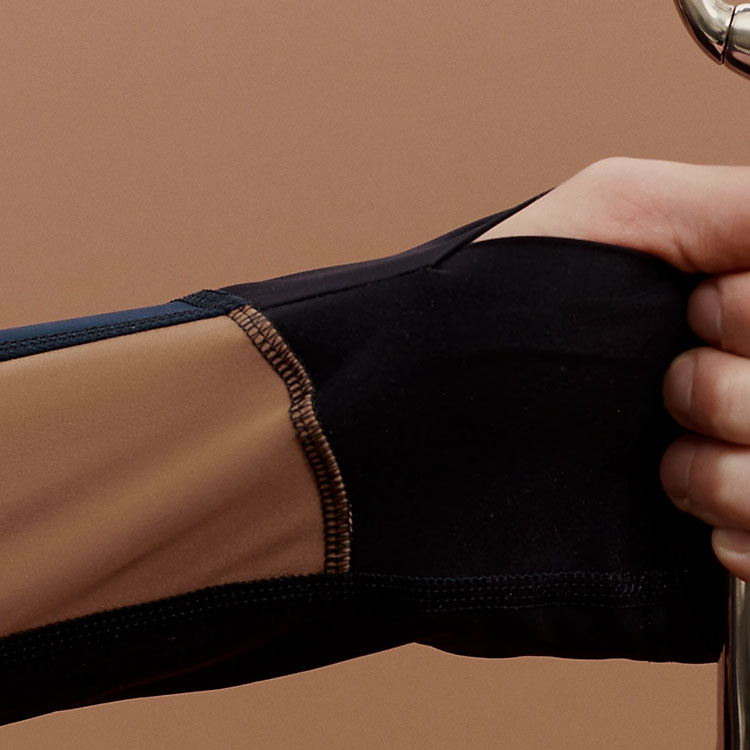 Sizing HERMES SS24 Slim Fit Colorblock Lengan Panjang Polo Biru Navy H800681EV01