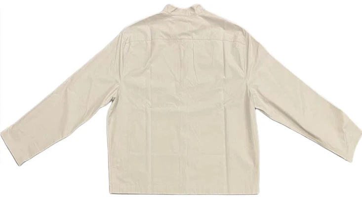 Hermes SS24 Beige Solid Long Sleeve Jacket with Zip Pocket 456120H29442 Lookbook Hermes SS24 Beige Solid Long Sleeve Jacket with Zip Pocket 456120H29442