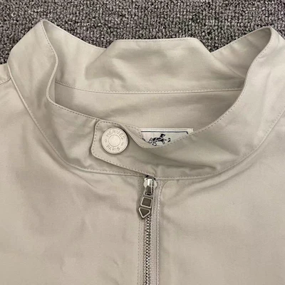 Hermes SS24 Beige Solid Long Sleeve Jacket with Zip Pocket 456120H29442 Purchase Hermes SS24 Beige Solid Long Sleeve Jacket with Zip Pocket 456120H29442