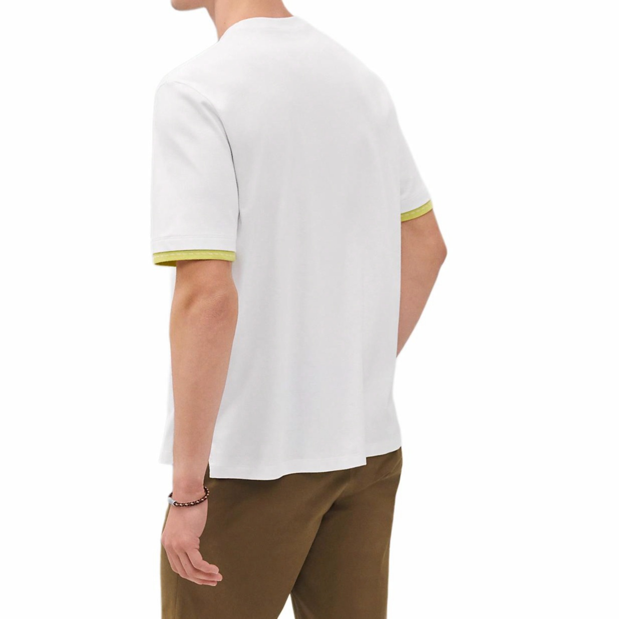 Lookbook HERMES SS25 Kemeja-T Leher Bulat Kapas Putih Berlapis Kontras. H557940HA90