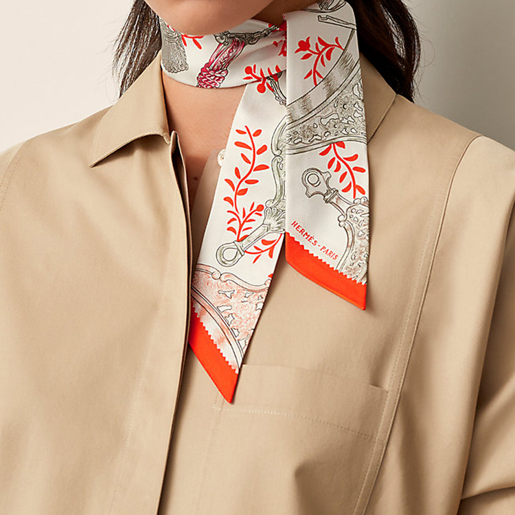 Lookbook Hermes Stirrup Mix Twilly Silk Scarf Headband H063502S-02