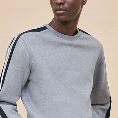 HERMES Baju Kelabu Kasual Lengan Panjang Cetakan Berjalur Crewneck FW24. H467770HA76 Shop HERMES Baju Kelabu Kasual Lengan Panjang Cetakan Berjalur Crewneck FW24. H467770HA76