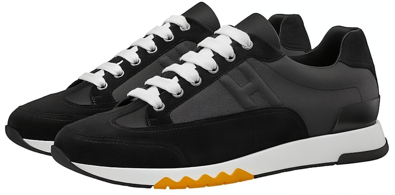 HERMES Trail Low 'Black' H211880Z-H02 Lookbook HERMES Trail Low 'Black' H211880Z-H02