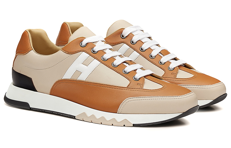 Lookbook HERMES Trail Low 'Brown Calfskin' H212867Z-HBN