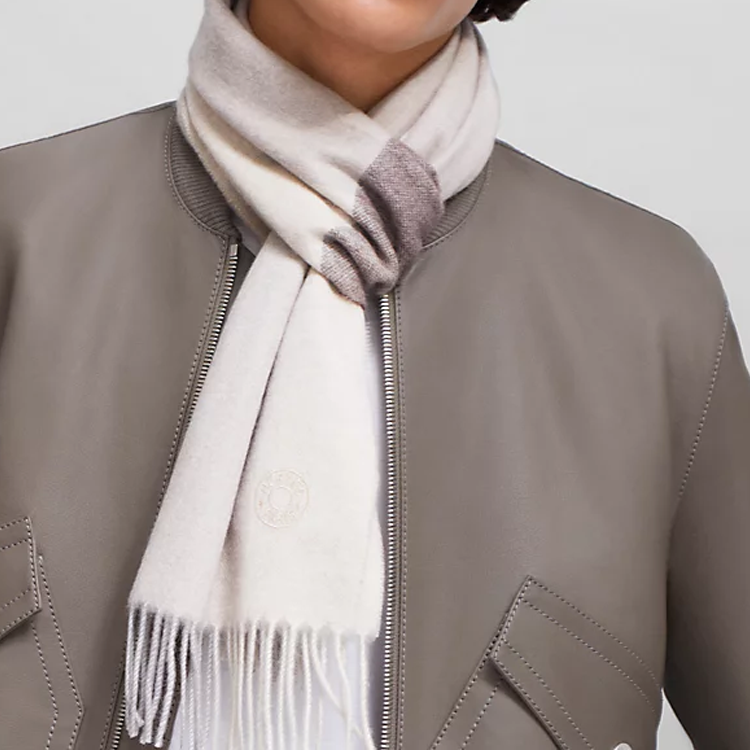 HERMES Tricolor Striped Wool Scarf Unisex Couple Style Multi-Color H393834T 05 圖 3