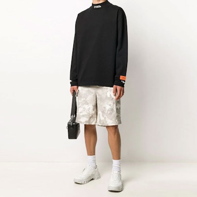 HERON PRESTON Black Logo Embroidered Crewneck Sweatshirt HMAB017F20JER0011001 Shop HERON PRESTON Black Logo Embroidered Crewneck Sweatshirt HMAB017F20JER0011001