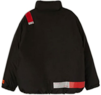 헤론 프레스톤 FW22 레터 프린트 스탠드 칼라 재킷 블랙 남성웨어. HMED012F22FAB0011000 Lookbook 헤론 프레스톤 FW22 레터 프린트 스탠드 칼라 재킷 블랙 남성웨어. HMED012F22FAB0011000