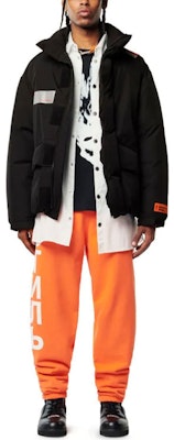 헤론 프레스톤 FW22 레터 프린트 스탠드 칼라 재킷 블랙 남성웨어. HMED012F22FAB0011000 Shop 헤론 프레스톤 FW22 레터 프린트 스탠드 칼라 재킷 블랙 남성웨어. HMED012F22FAB0011000