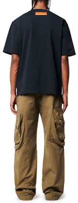 HERON PRESTON FW22 Logo Patch Kaos Grafis Biru Navy Pria. HMAA034C99JER0021001 Shop HERON PRESTON FW22 Logo Patch Kaos Grafis Biru Navy Pria. HMAA034C99JER0021001