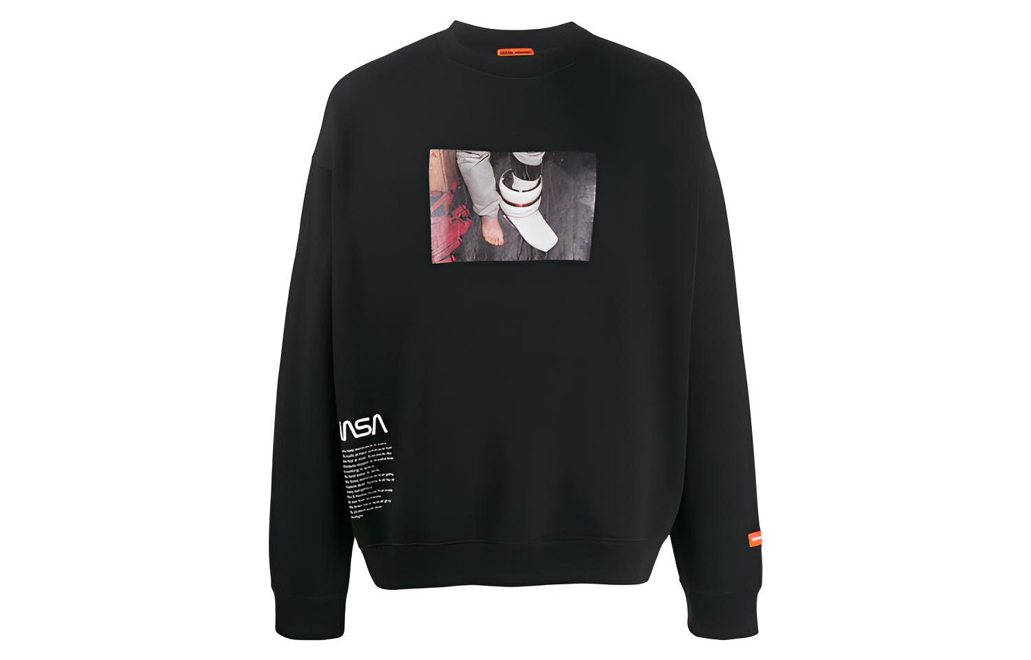 HERON PRESTON NASA Graphic Cotton Crewneck Sweatshirt Black Men’s HMBA003F198080191088