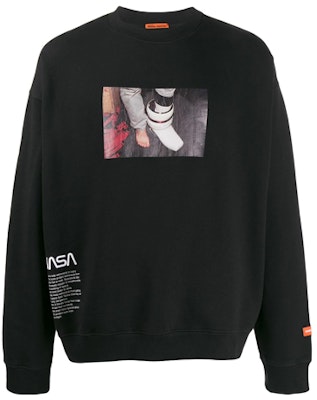 Sudadera Negra HERON PRESTON NASA para Hombre de Algodón con Gráfico HMBA003F198080191088 Order Sudadera Negra HERON PRESTON NASA para Hombre de Algodón con Gráfico HMBA003F198080191088
