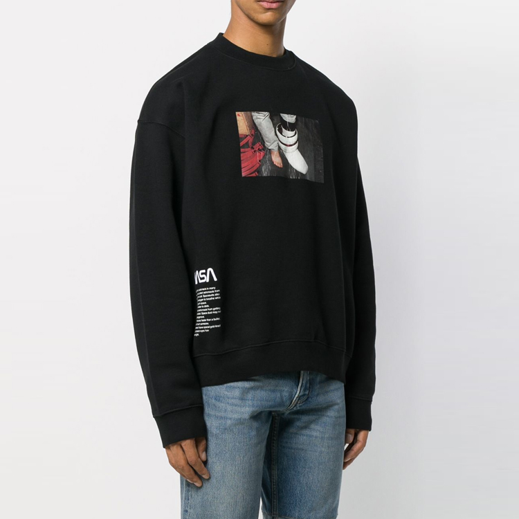 Purchase Sudadera Negra HERON PRESTON NASA para Hombre de Algodón con Gráfico HMBA003F198080191088