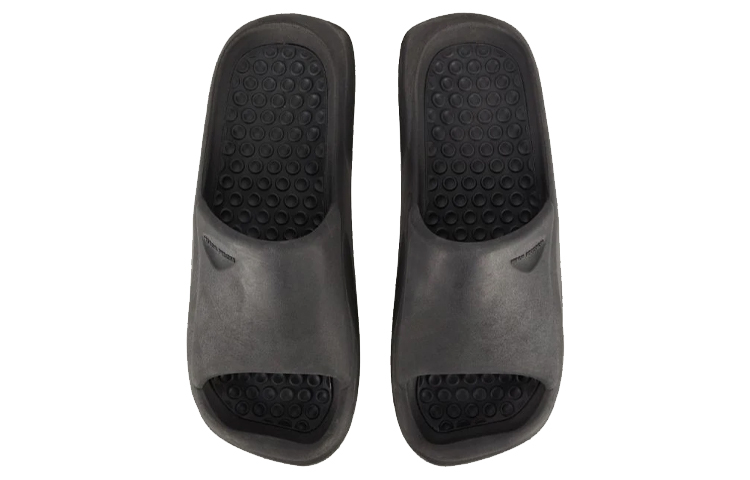 Lookbook 헤론 프레스톤 블랙 러버 슬라이드 HMIC004S22MAT0011000