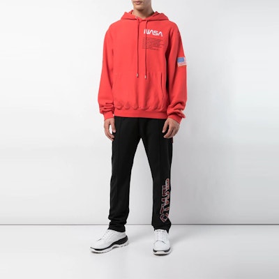 HERON PRESTON Hoodie NASA Unisex Oranye Cotton HMBB004F186010522019 Lookbook HERON PRESTON Hoodie NASA Unisex Oranye Cotton HMBB004F186010522019