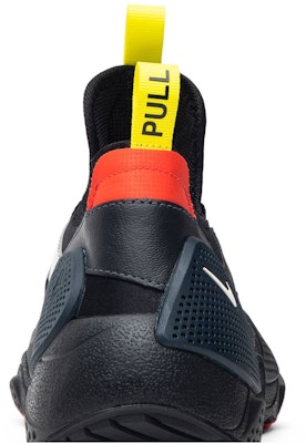 Heron Preston x Nike Huarache E.D.G.E. 'Hitam' CD5779-001 Sizing Heron Preston x Nike Huarache E.D.G.E. 'Hitam' CD5779-001