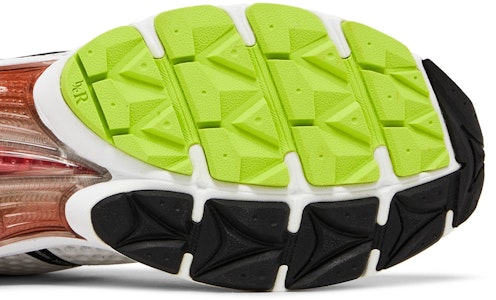 Highsnobiety x Saucony ProGrid Triumph 4 'Plata' S70821-2 Purchase Highsnobiety x Saucony ProGrid Triumph 4 'Plata' S70821-2