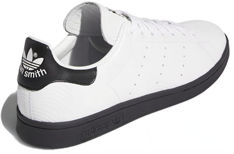 Hirocoledge x adidas Stan Smith 'Takahashi Hiroko - Putih' FY1591 Shop Hirocoledge x adidas Stan Smith 'Takahashi Hiroko - Putih' FY1591