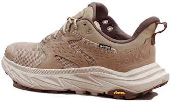 ホカ アナカパ2 ロー GTX「デューン」 1141632-DOTN Lookbook ホカ アナカパ2 ロー GTX「デューン」 1141632-DOTN