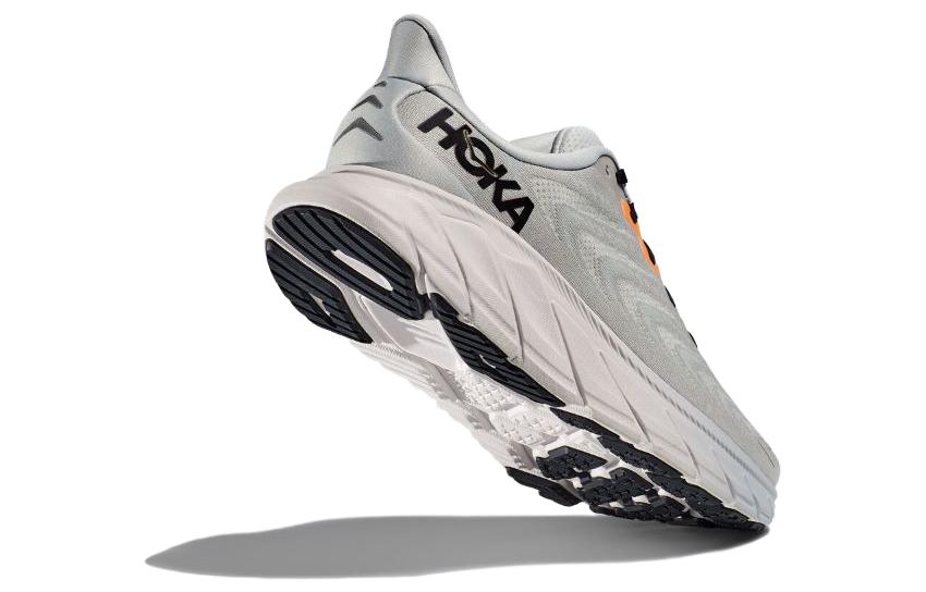 Purchase HOKA Arahi 6 2E Breit ''Smoky Grey'' 1123196-HMBC