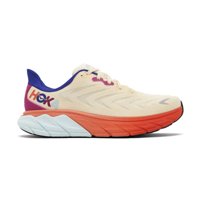HOKA Arahi 6 'Short Bread Fiesta'