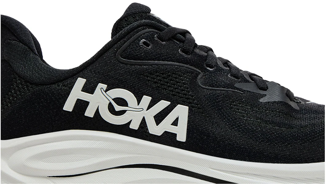 Hoka One One Clifton 10 黑白配色運動鞋 1162030-BWHT Lookbook Hoka One One Clifton 10 黑白配色運動鞋 1162030-BWHT