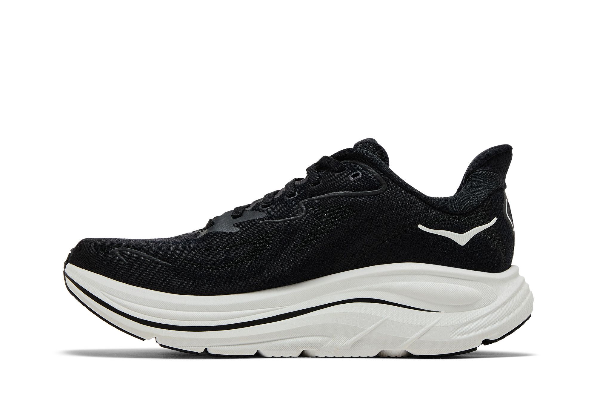 Shop Hoka One One Clifton 10 黑白配色運動鞋 1162030-BWHT