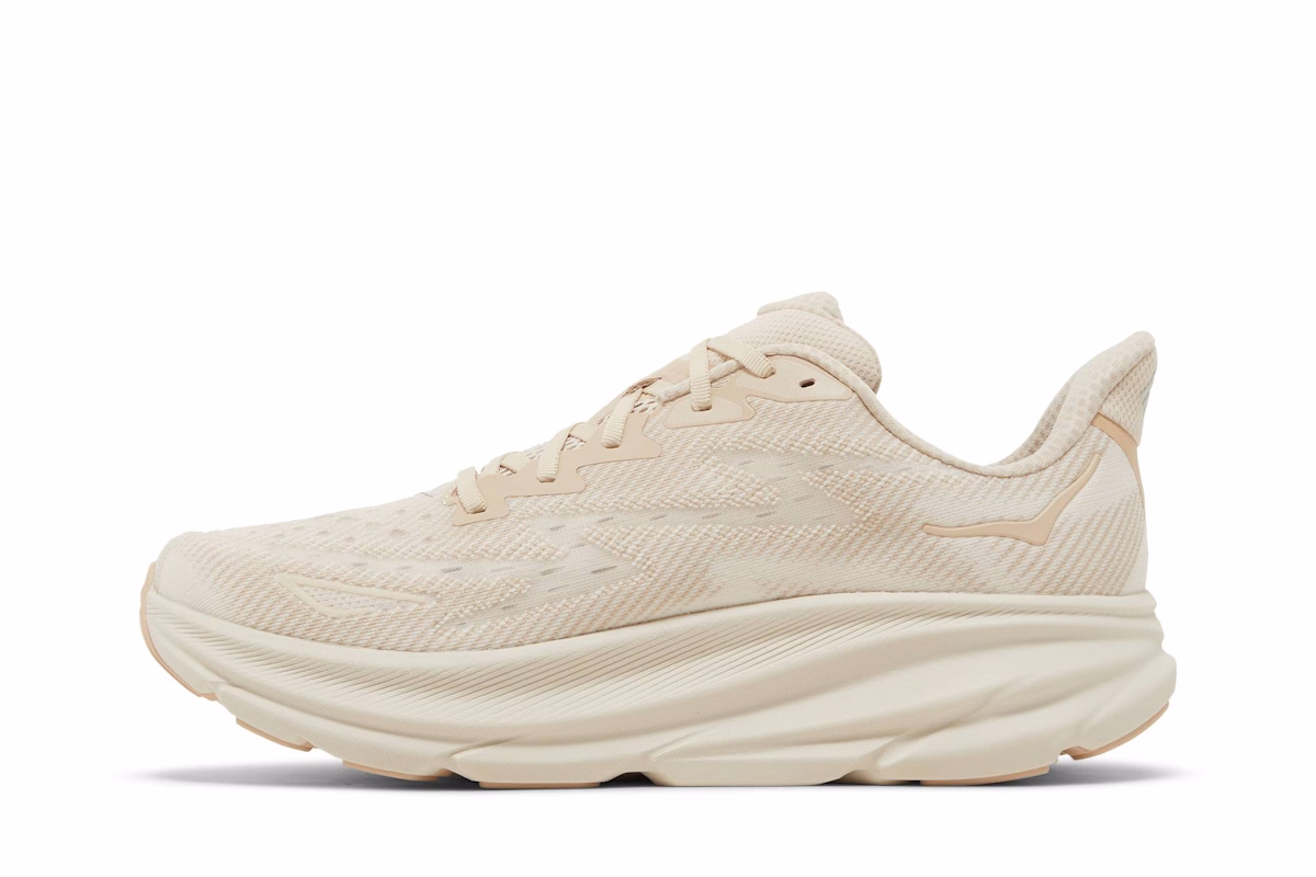 HOKA Clifton 9 'Shifting Sand'