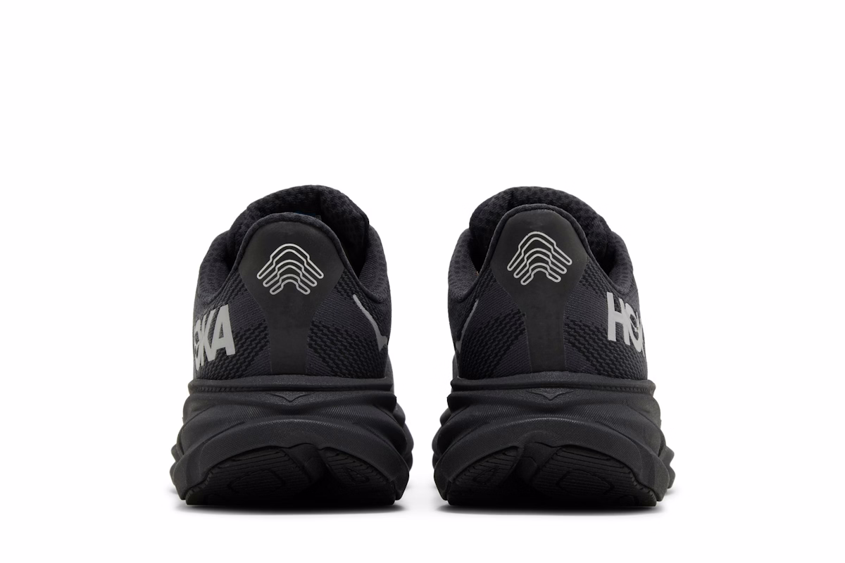 HOKA Clifton 9 GORE-TEX 'Triple Black'