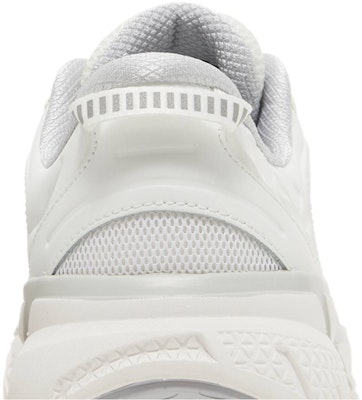 HOKA Clifton L 'Putih Triple' 1114770-WWH Sizing HOKA Clifton L 'Putih Triple' 1114770-WWH