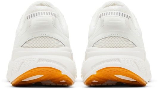 HOKA Clifton L 'Putih Karet' 1160050-WWH Details for HOKA Clifton L 'Putih Karet' 1160050-WWH