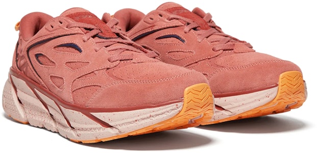 HOKA Clifton L Suede 'Earthenware Hot Sauce' Sepatu Lari Pria 1122571-EHSC Lookbook HOKA Clifton L Suede 'Earthenware Hot Sauce' Sepatu Lari Pria 1122571-EHSC