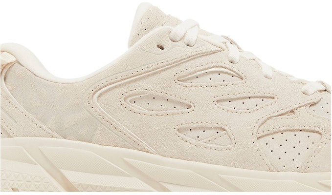 HOKA Clifton L Suede 'Eggnog' Sepatu Sneakers Pria 1122571-EEGG Order HOKA Clifton L Suede 'Eggnog' Sepatu Sneakers Pria 1122571-EEGG