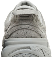 HOKA Clifton L Suede 'Limestone' Batu Kapur 1122571-LLTN Sizing HOKA Clifton L Suede 'Limestone' Batu Kapur 1122571-LLTN