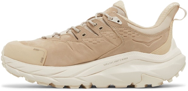 HOKA Kaha 2 Low GORE-TEX 'Shifting Sand Eggnog' - Botas Impermeables para Senderismo 1130530-SSEG Lookbook HOKA Kaha 2 Low GORE-TEX 'Shifting Sand Eggnog' - Botas Impermeables para Senderismo 1130530-SSEG