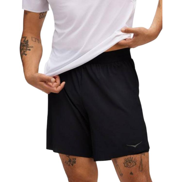 HOKA ONE ONE Black Solid Outdoor Mid-Rise Elastic Shorts. 1151080-BLK