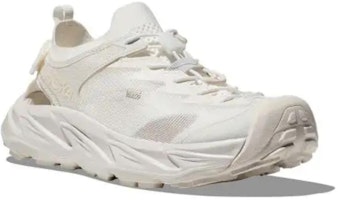 HOKA ONE ONE Hopara 2 ''Putih'' 1147650-RAWW Order HOKA ONE ONE Hopara 2 ''Putih'' 1147650-RAWW