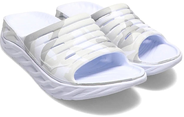 HOKA ONE ONE Ora Recovery 'Putih' 1126850-WWH Lookbook HOKA ONE ONE Ora Recovery 'Putih' 1126850-WWH