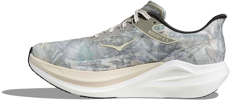 HOKA One One Rocket X 3 John Elliott 噴灑綠白跑鞋 1180830-SQW Lookbook HOKA One One Rocket X 3 John Elliott 噴灑綠白跑鞋 1180830-SQW