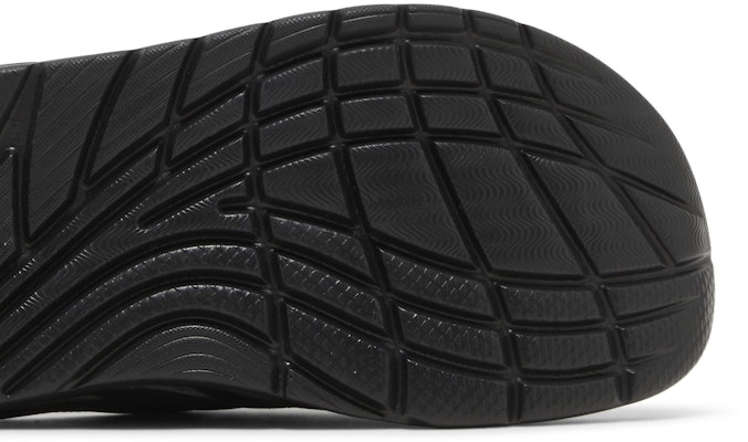 HOKA Ora Recovery Slide 'Hitam' 1134527-BLK Purchase HOKA Ora Recovery Slide 'Hitam' 1134527-BLK